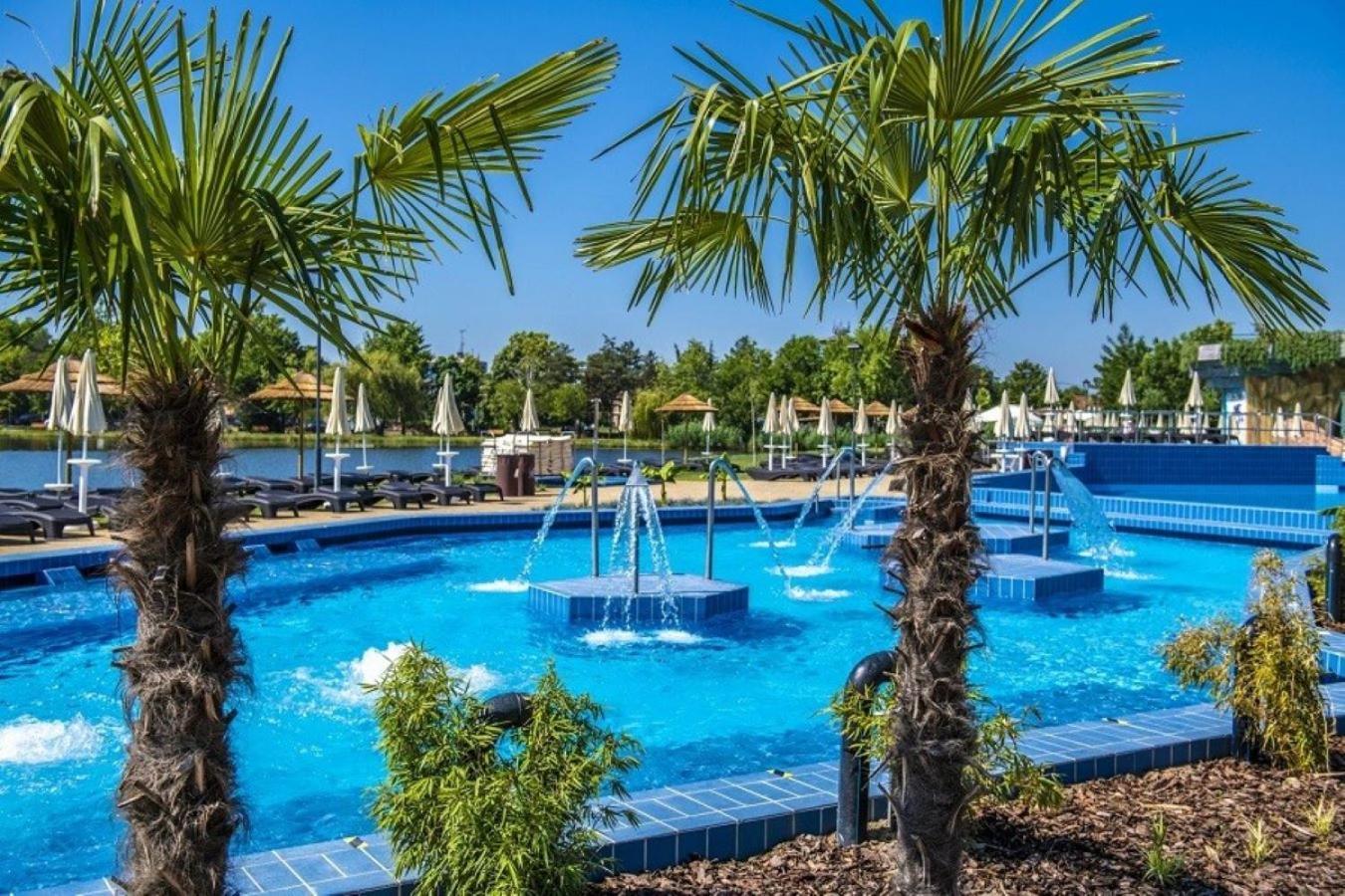 Szilfak City Apartman Hajdúszoboszló Exterior foto
